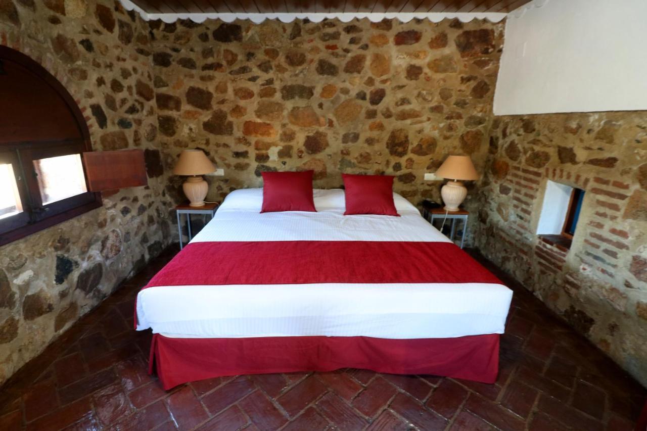 Hotel Monasterio De Rocamador Almendral Εξωτερικό φωτογραφία